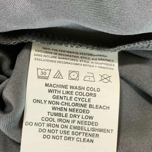 NFL Kansas City Chiefs Football Shirt Men M 1/2 Zip Mock Activewear Pullover NWT - Picture 10 of 10